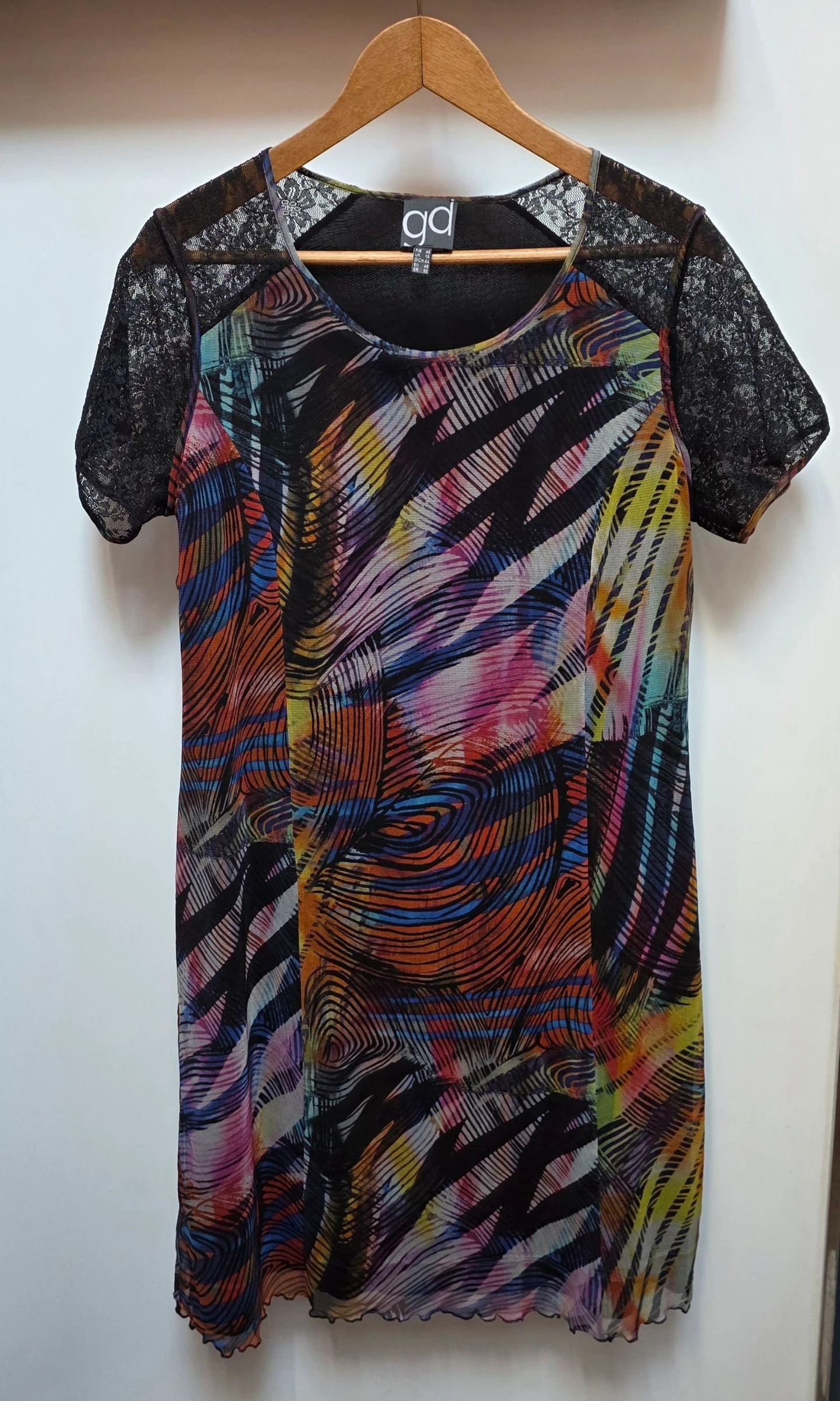 Robe multicolore en tulle doublée Guy Dubouis 44 46 robe courte graphique